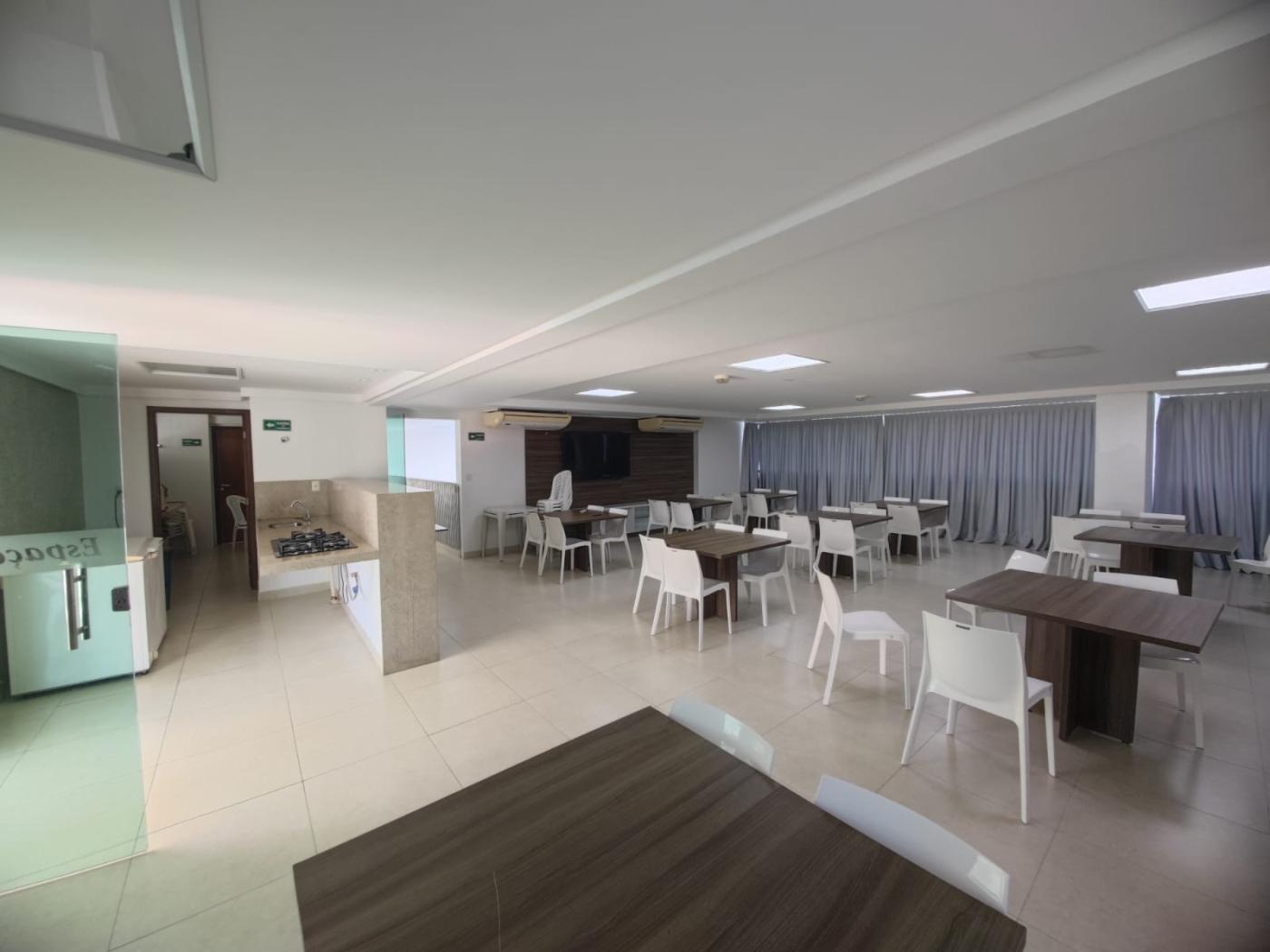 Apartamento à venda com 3 quartos, 82m² - Foto 11