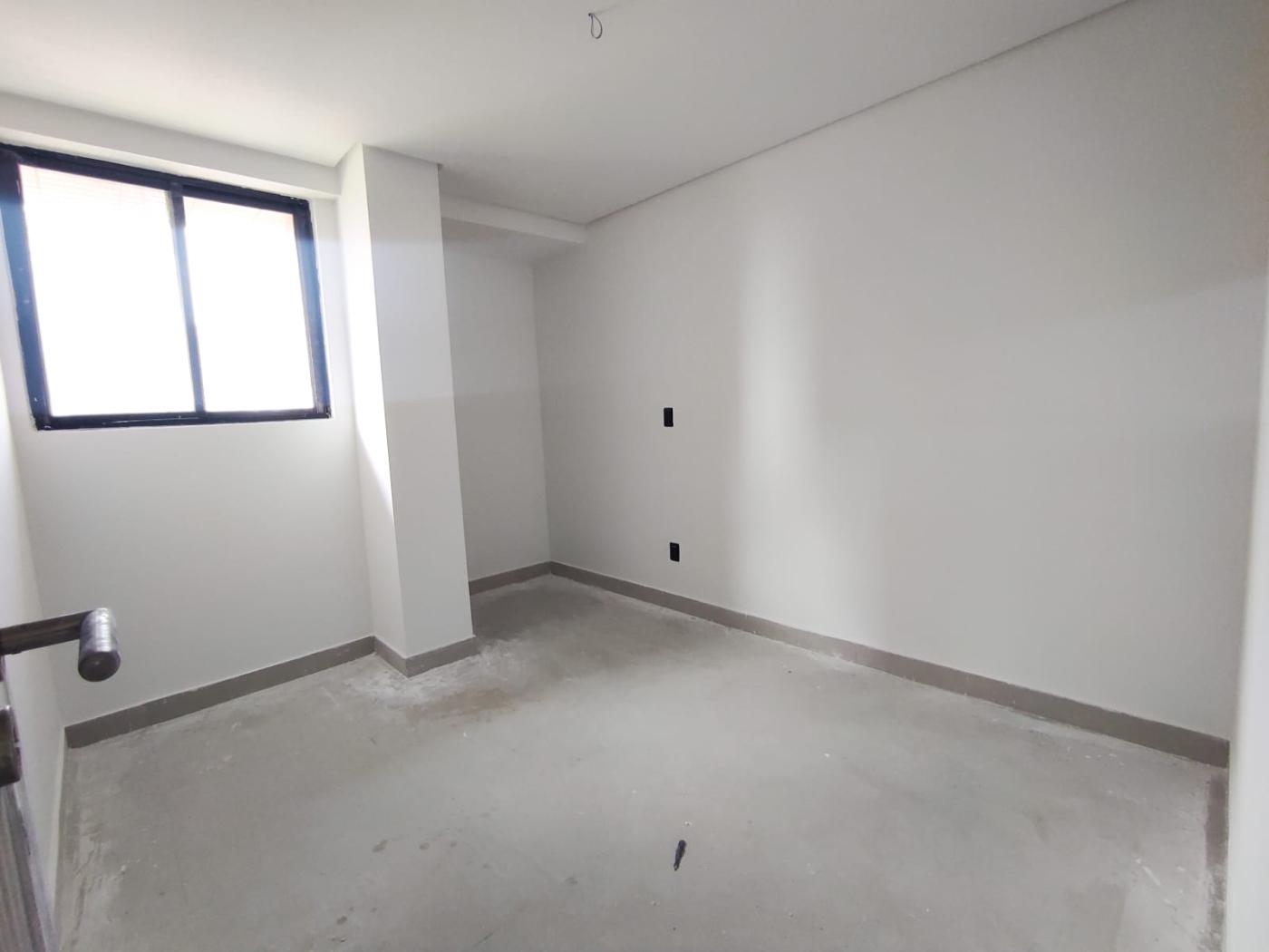 Apartamento à venda com 3 quartos, 77m² - Foto 9