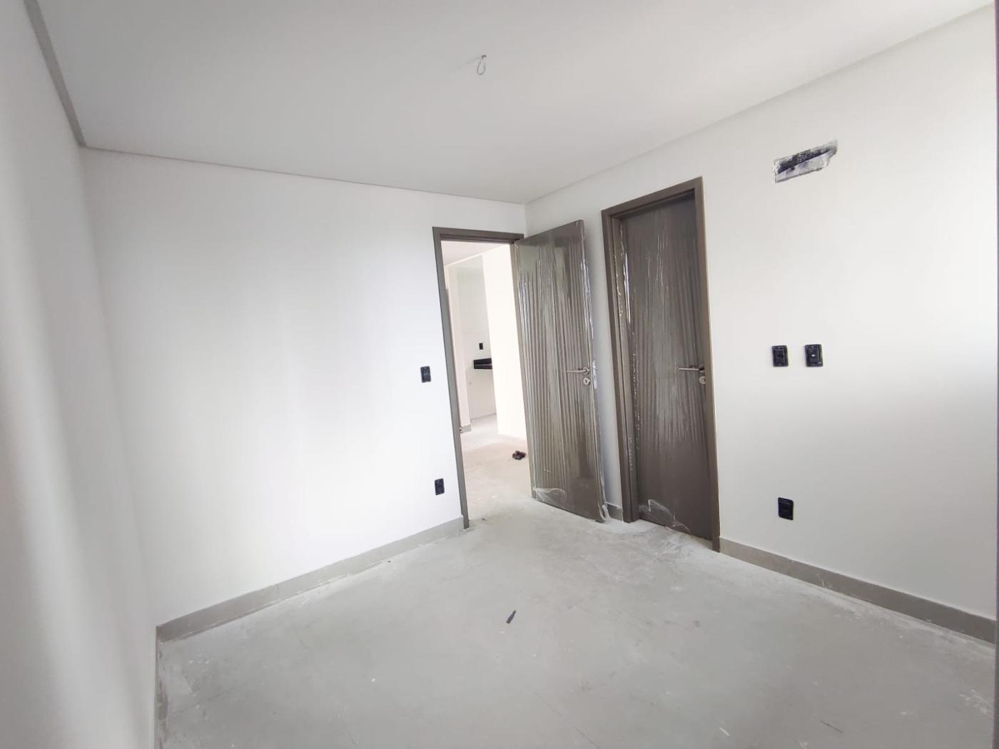 Apartamento à venda com 3 quartos, 77m² - Foto 10