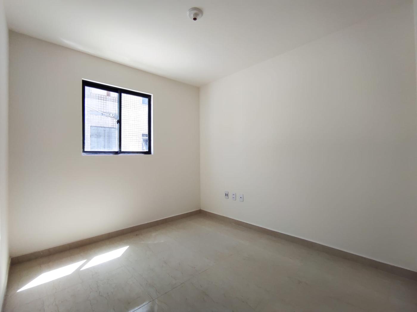 Apartamento à venda com 3 quartos, 63m² - Foto 2