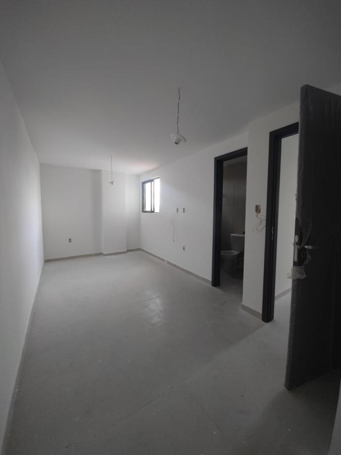 Apartamento à venda com 3 quartos, 83m² - Foto 10